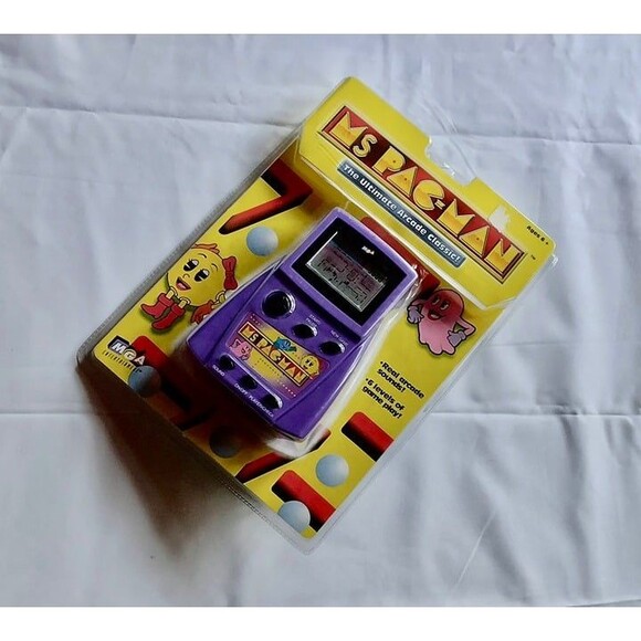 Ms Pacman Electronic Handheld Arcade Game MGA Brand New Factory Sealed - Picture 7 of 7